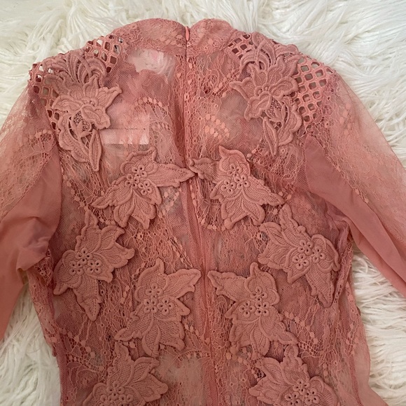 Lotus Couture Miami Appliqué Dress - Picture 3 of 5